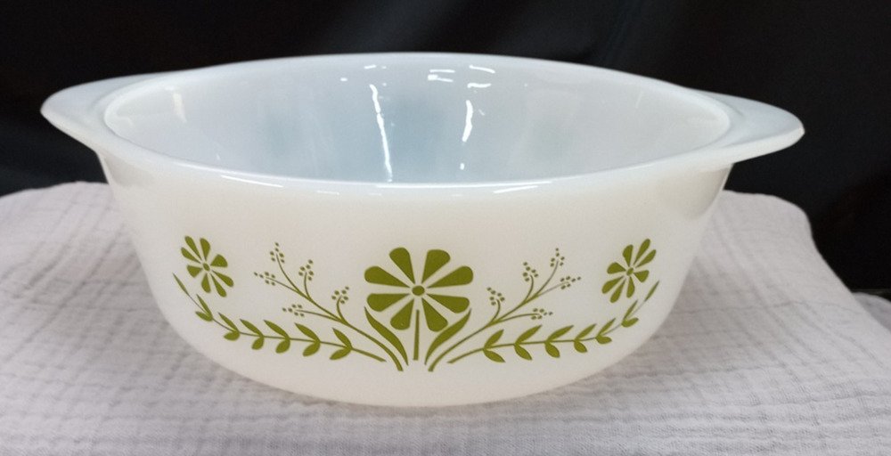 Glasbake J2600 Vtg. Round Casserole Baking Dish 2 Qt USA Green Daisy Flower
